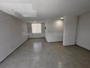 Departamento de dos recámaras en renta en Zakia, Querétaro