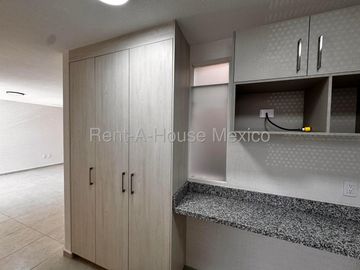 Departamento de dos recámaras en renta en Zakia, Querétaro