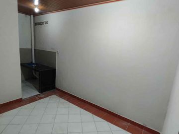 Dijual Rumah Kranggan Permai BTN siap huni selesai renov Cibubur