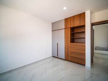Casa de 4 recamaras Coto Pontevedra Zapopan Norte