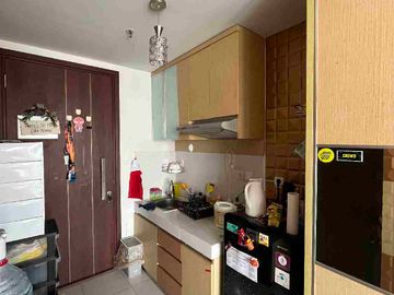 Di sewakan apartemen full furnished view city. Scientia Residence Gading Serpong