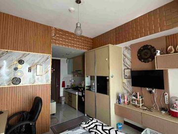 Di sewakan apartemen full furnished view city. Scientia Residence Gading Serpong