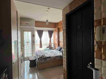 Di sewakan apartemen full furnished view city. Scientia Residence Gading Serpong