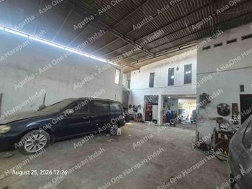 Disewakan Gudang tempat usaha ex Bengkel di pinggir jalan Pulogebang Jakarta Timur