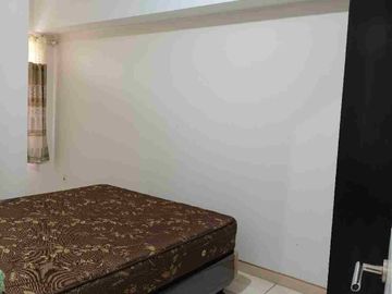 Di sewakan tipe 2 bed furnish di Tower Davalia Lt.21, View Lake/Mall, Apartemen The Springlake, Summarecon Bekasi.