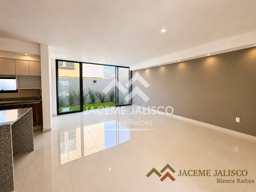 Casa en Venta Zapopan Coto Altanza - Soare 3 - Fraccionamiento Solares