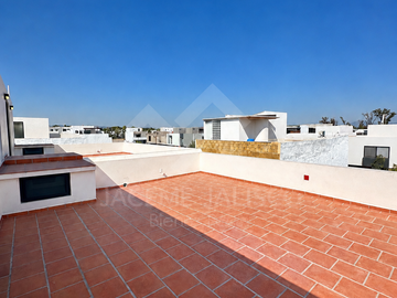 Casa en Venta Zapopan Coto Altanza - Soare 3 - Fraccionamiento Solares