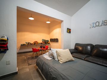 Casa de 4 recamaras Los Almendros Zapopan Norte