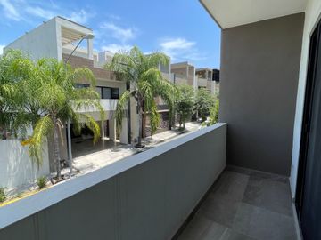 CASA EN RENTA SECTOR PRIVADO EN CUMBRES