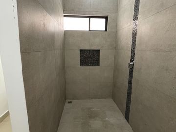 CASA EN RENTA SECTOR PRIVADO EN CUMBRES