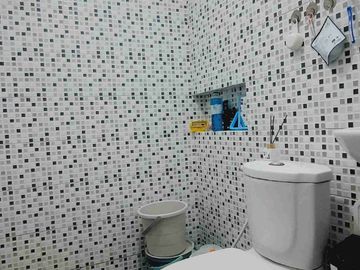 Dijual Rumah Promo Free BPHTB dan Surat2 baru direnovasi Dekat Grand Wisata Bekasi