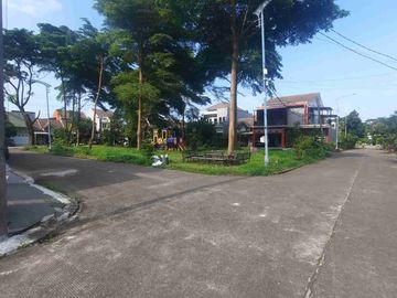 Dijual Rumah Promo Free BPHTB dan Surat2 baru direnovasi Dekat Grand Wisata Bekasi
