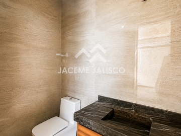 Casa en Venta Coto Larissa - Frac. Solares - Junto a Condominio Altanza