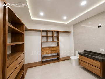 Casa en Venta Coto Larissa - Frac. Solares - Junto a Condominio Altanza