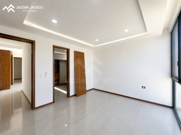 Casa en Venta Coto Larissa - Frac. Solares - Junto a Condominio Altanza