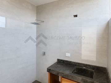 Casa en Venta Coto Larissa - Frac. Solares - Junto a Condominio Altanza