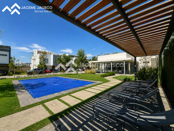 Casa en Venta Coto Larissa - Frac. Solares - Junto a Condominio Altanza