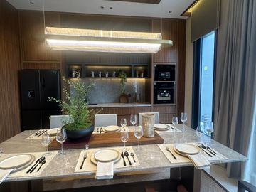 MATERA LAKESIDE RUMAH MEWAH HADAP DANAU TERAKHIR DI GADING SERPONG!