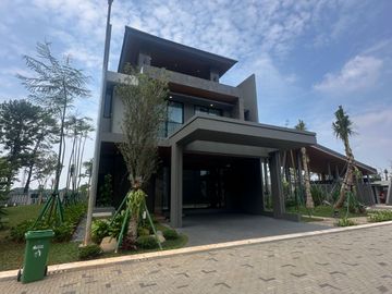MATERA LAKESIDE RUMAH MEWAH HADAP DANAU TERAKHIR DI GADING SERPONG!