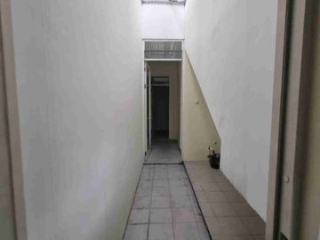 DIJUAL RUMAH MURAH SIAP HUNI, PERUMAHAN ROYAL RESIDANCE SBY BARAT