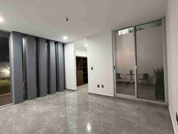 VENTA DE AMPLIA CASA EN PRIVADA SAN ANGEL V EN SAN LUIS POTOSÍ