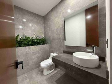VENTA DE AMPLIA CASA EN PRIVADA SAN ANGEL V EN SAN LUIS POTOSÍ