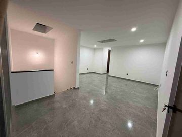VENTA DE AMPLIA CASA EN PRIVADA SAN ANGEL V EN SAN LUIS POTOSÍ