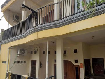 Di Sewakan Rumah 2 Lantai 5 Kamar Tidur di Sukmajaya DEPOK
