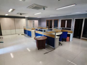Jual Cepat Gedung 4 Lantai Kemayoran Jakarta Pusat
