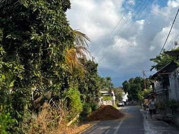 Tanah 12 Are Kondisi Sudah Padat Siap Bangun Dijual di Singaraja