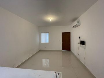CASA EN RENTA EN APODACA