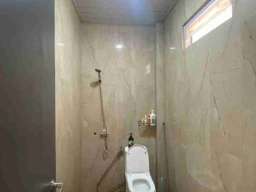 Dijual Cepat Ruko 4 Lantai Nusa Bali Hook Full Renovasi Siap Huni