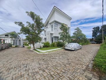 Rumah Siap Huni Ready Stock 2 lantai SHM IMB PBB On Hand Rumah Syariah Pancoran Mas Lokasi Strategis Jakarta Selatan Jabodetabek Akses Stasiun Tol