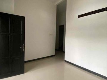 *Rumah Dijual  - *Bangunan Baru*❗️
Kec. Sambikerep, Kab. Surabaya Barat ( Dalam perumahan Asri )