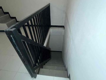 *Rumah Dijual  - *Bangunan Baru*❗️
Kec. Sambikerep, Kab. Surabaya Barat ( Dalam perumahan Asri )