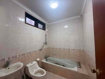 Di Jual Rumah tengah Kota balikpapan dekat pelabuhan