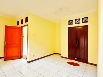 Disewakan Rumah di Kintamani Bali View, Cirendeu Tangerang Selatan