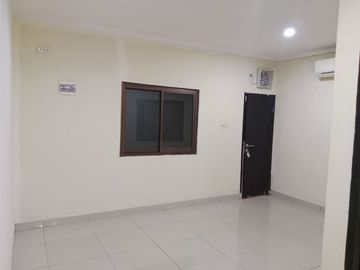 jual hotel 4 lantai lokasi strategis di jakut
