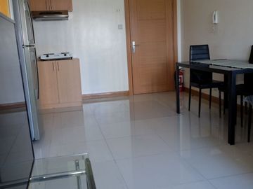 For RENT! Furnished 1BR in The Trion Towers BGC for Php 32,000 per month