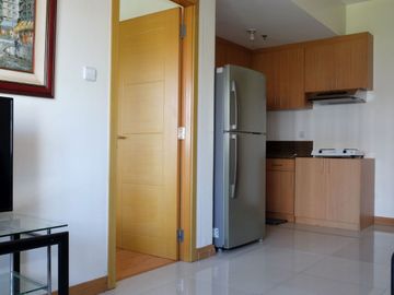 For RENT! Furnished 1BR in The Trion Towers BGC for Php 32,000 per month