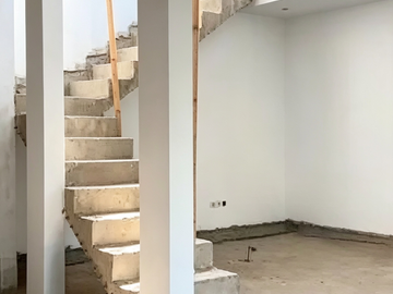 RUMAH BARU 2 LANTAI POSISI HOOK DI CLUSTER LA SEINE, JAKARTA GARDEN CITY (JGC) CAKUNG