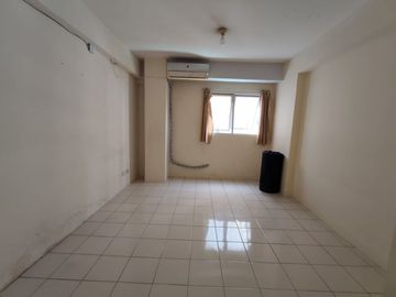 Disewakan Studio Gading Icon Unfurnish - Lantai 7, View Jalan, Playground, Hadap Selatan Pulo Gadung