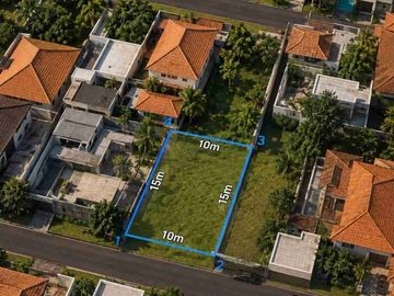 Jual Tanah Harga Global Luas 1.4are Lokasi Jln Gn Patas Padang sambian Denpasar dekat Sekolah International.yt