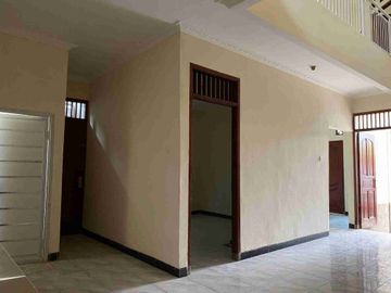 Dijual Cepat Rumah 2 Lantai Siap Huni Bisa KPR