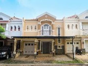 Dijual atau Disewakan Rumah 2 Lantai di Raffles Hills Cibubur