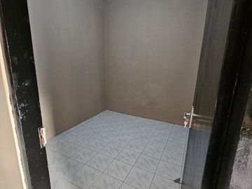 Jual Rumah 1 Lantai Baru Renovasi Siap Huni di Andrawina, Dekat Universitas Pamulang, RS, Sekolah, KRL Rawa Buntu, Pusat Kuliner & Area Serpong