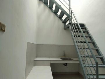 TERMURAH  2 RUKO BARU 2,5 LANTAI 2 BANGUNAN RENDENG JALAN RAYA MOH TOHA BANDUNG