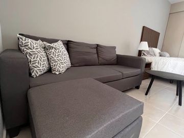RENTA DE LOFT AMUEBLADO  EN LOMAS DE COMANJILLA SALIDA LEON SILAO