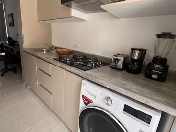 RENTA DE LOFT AMUEBLADO  EN LOMAS DE COMANJILLA SALIDA LEON SILAO