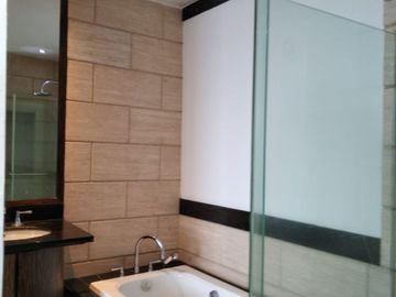 DIJUAL Apartemen Kempinski Grand Indonesia Thamrin Sudirman 2BR - Semi Private Lift Lux Furnish dekat ke MRT Busway